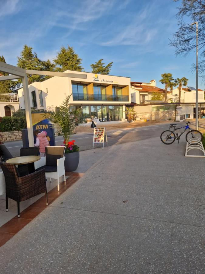 Maresole Beachfront Residence Porec Exterior photo