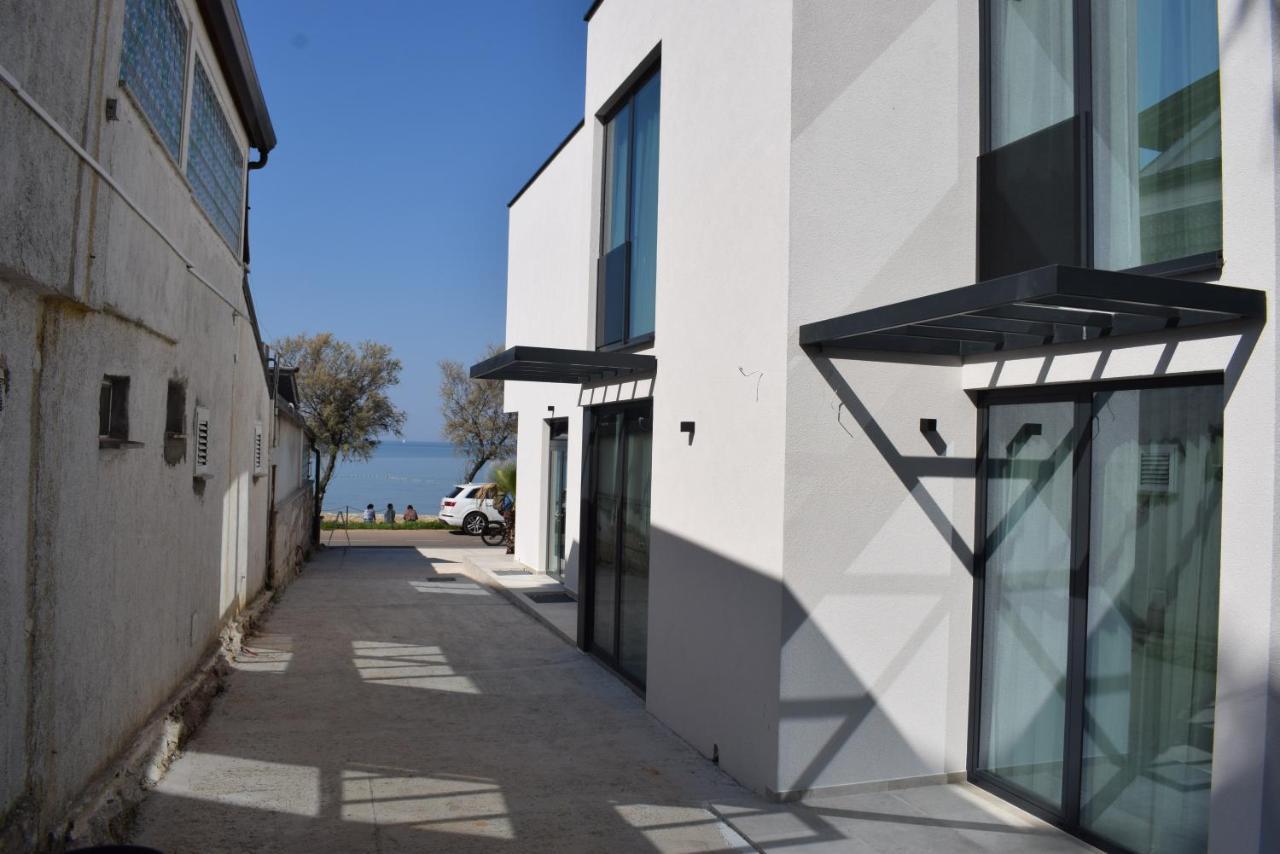 Maresole Beachfront Residence Porec Exterior photo