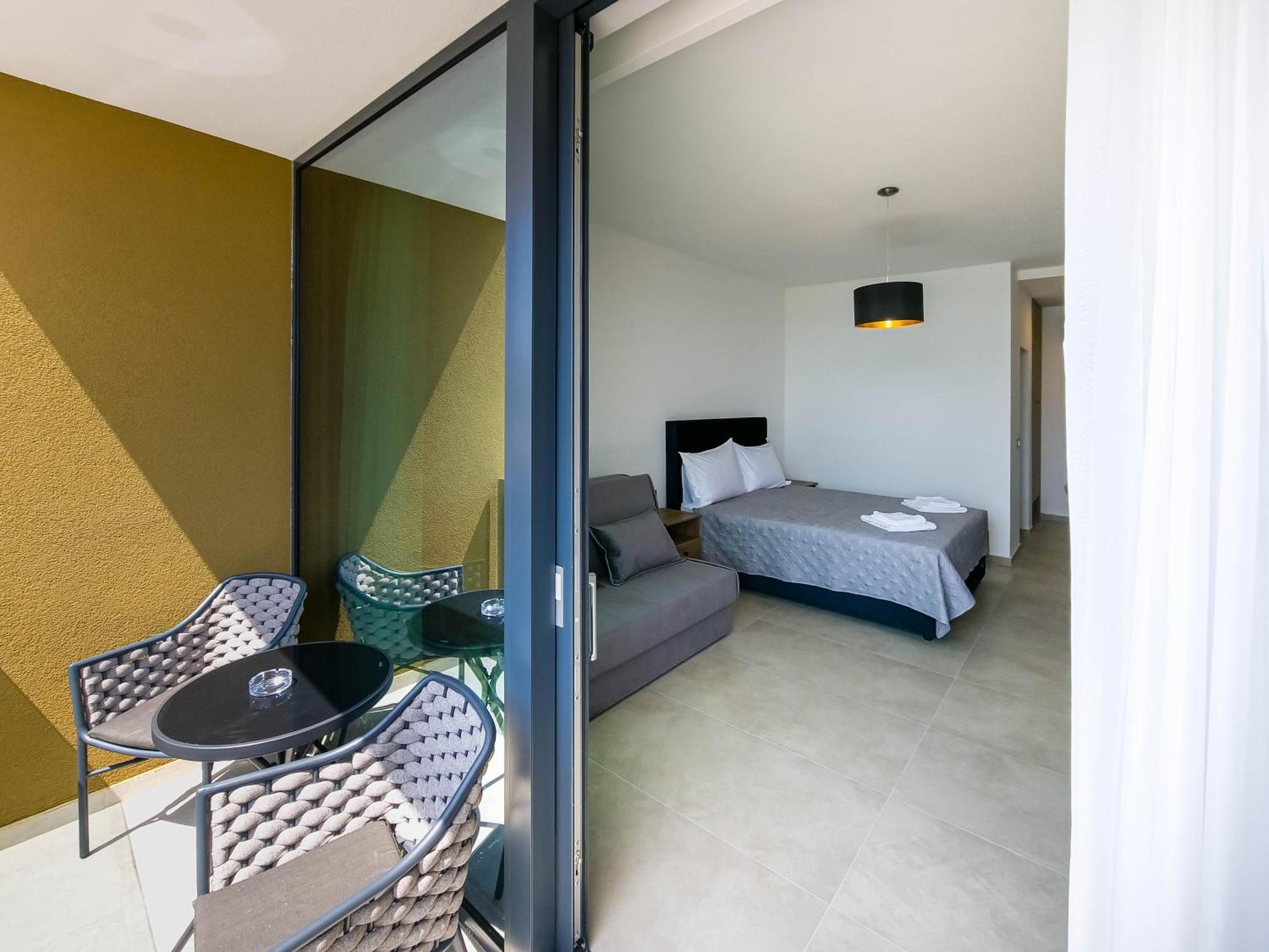 Maresole Beachfront Residence Porec Exterior photo